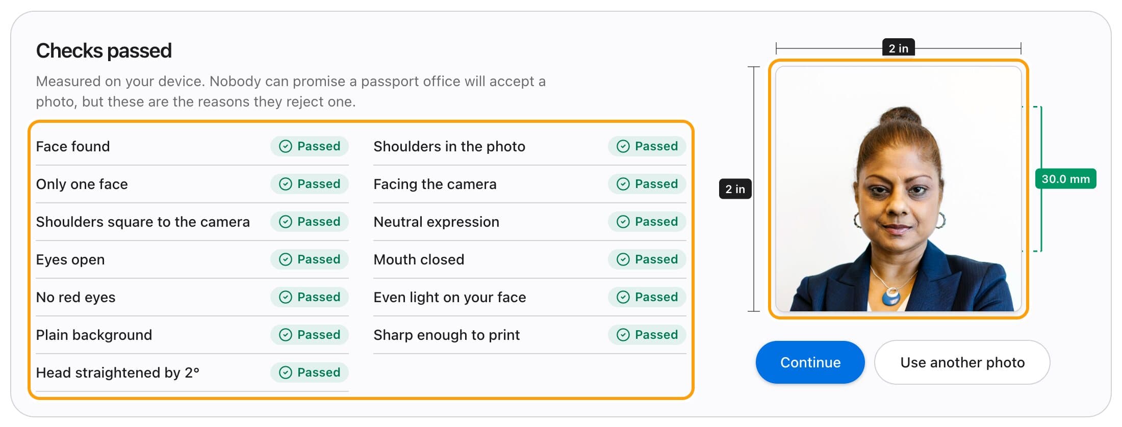 The checks screen for an OCI card photo, with each check passed and the photo measured in millimetres.